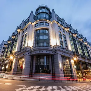 Radisson Collection Grand Place ホテル