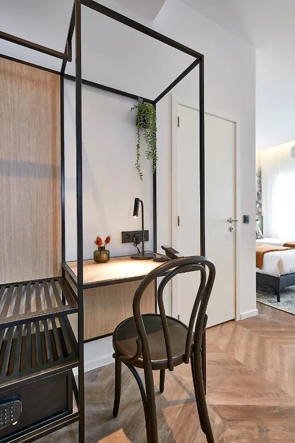 Urban Yard Hotel Saint-Gilles