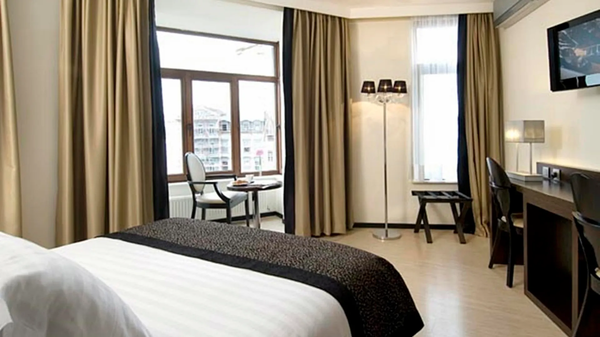 Urban Yard Hotel Saint-Gilles Brüsszel