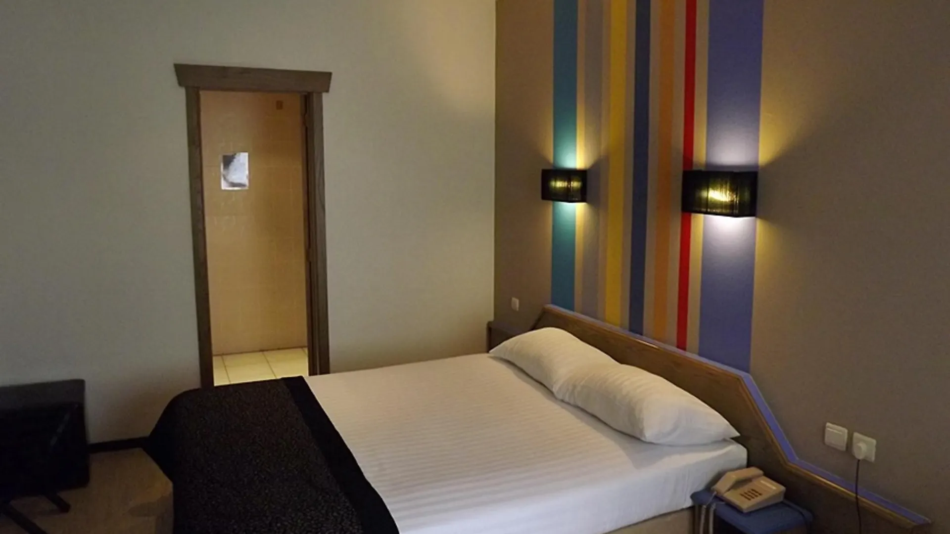 Urban Yard Hotel Saint-Gilles Brussels